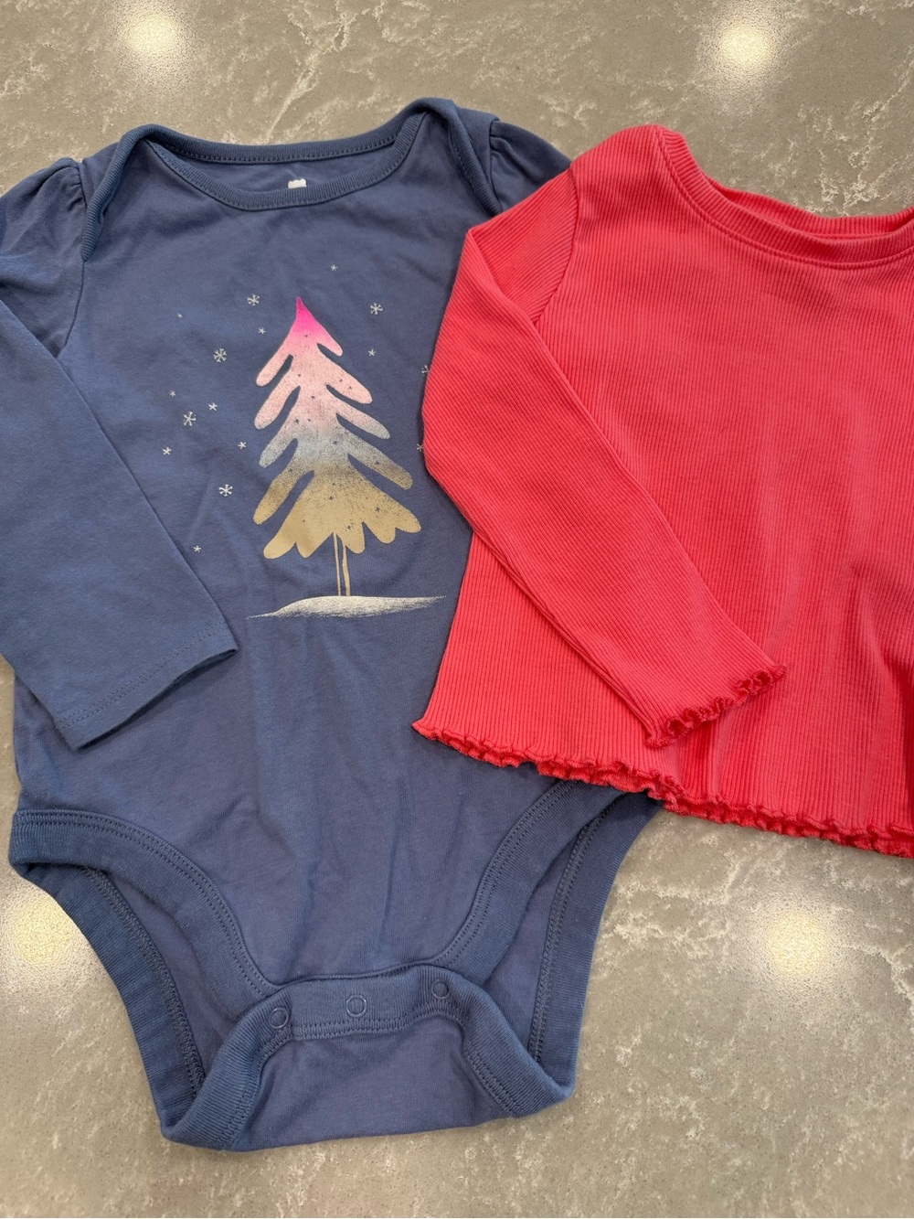 Baby Gap Christmas Bodysuit 12-18M Pink Ribbed Top 18-24M 2pc Lot